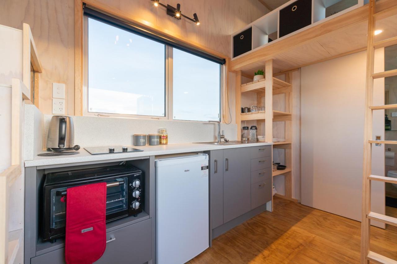 Tiny Piece Of Paradise - Te Anau Tiny House ภายนอก รูปภาพ