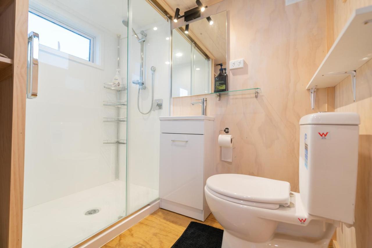 Tiny Piece Of Paradise - Te Anau Tiny House ภายนอก รูปภาพ