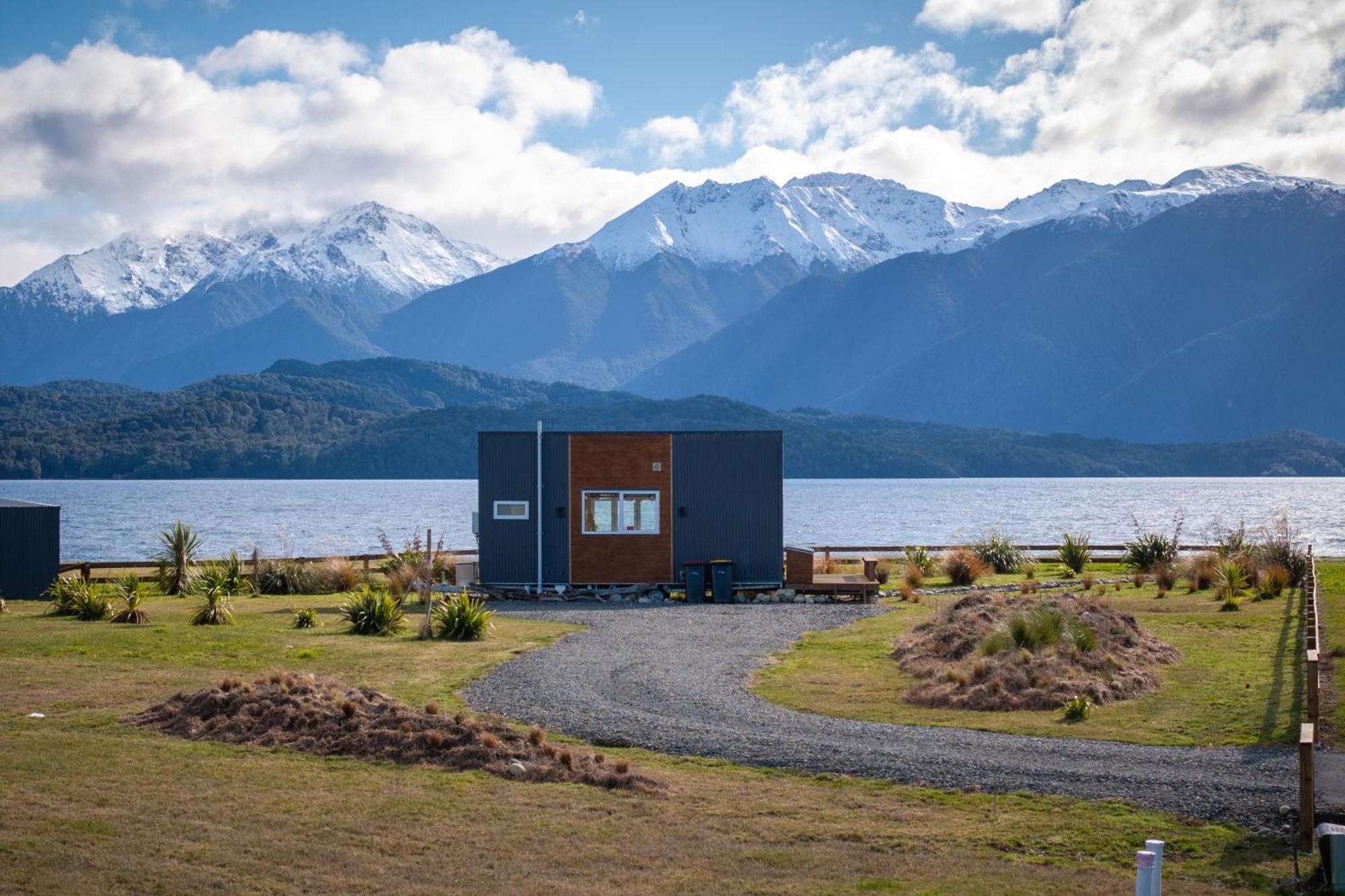 Tiny Piece Of Paradise - Te Anau Tiny House ภายนอก รูปภาพ